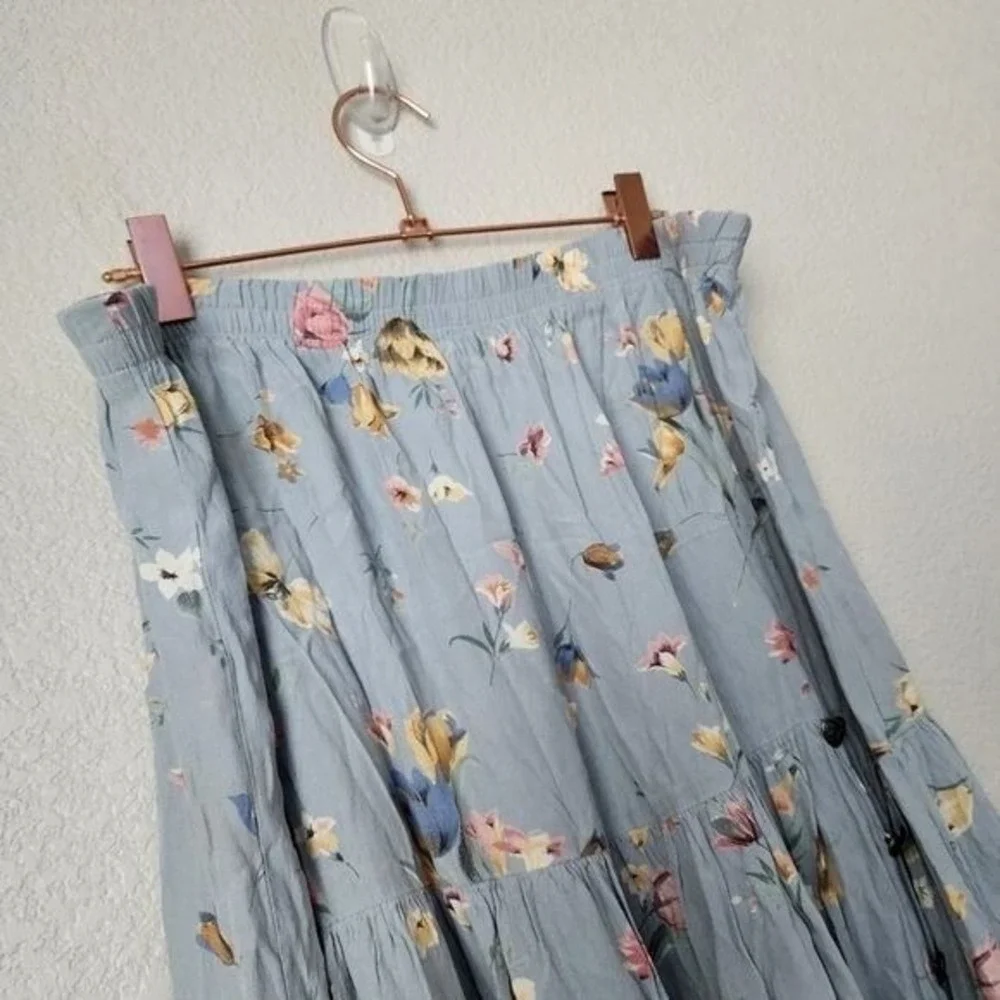 SURREALIST 90s Crinkle Floral Midi Skirt Heart Buttons Cottagecore Romantic‎